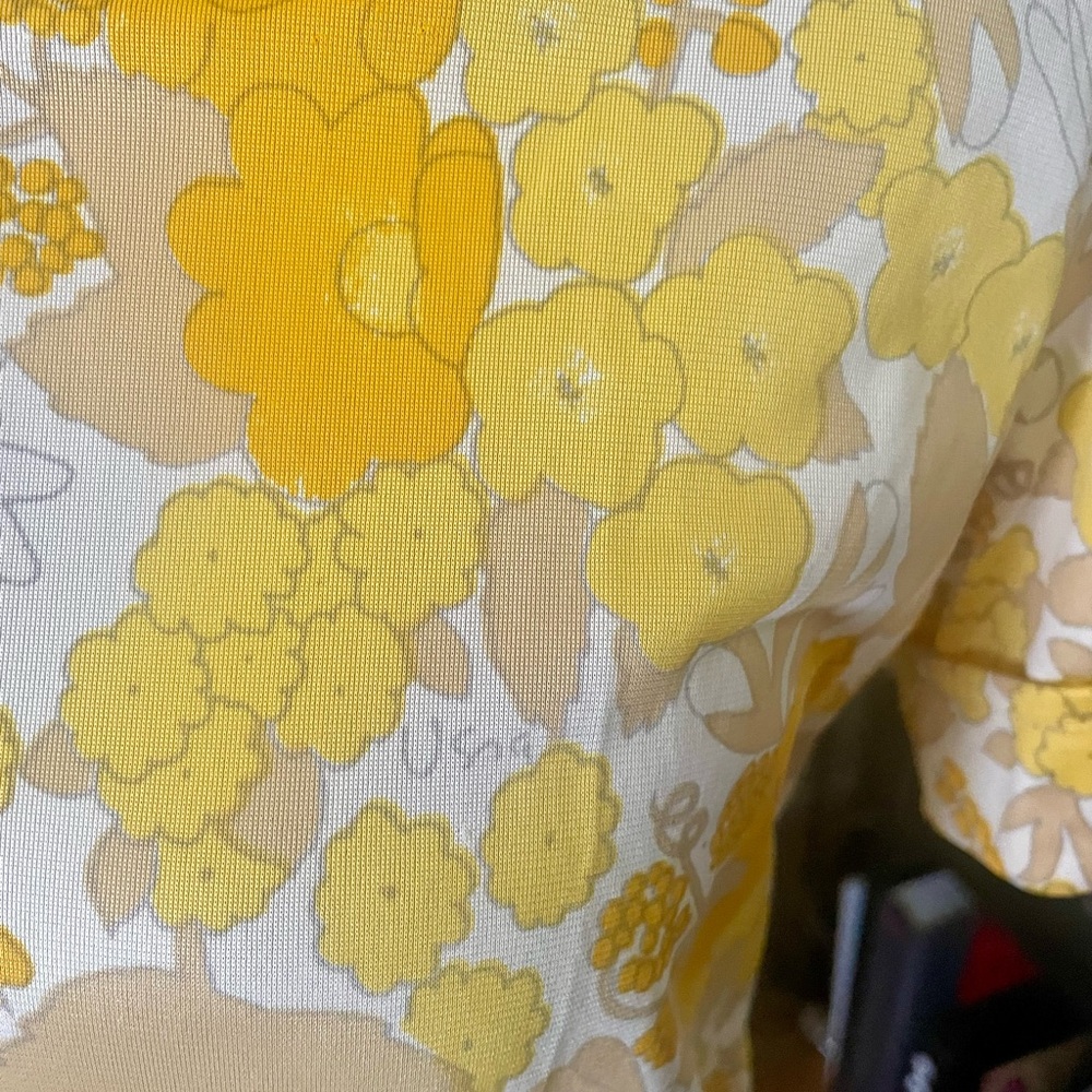 Vintage Vera 60’s 70’s buttery soft Button down Shirt size S/M - Picture 9 of 11